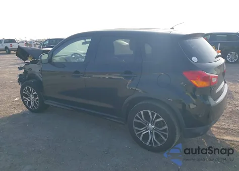 2016 Mitsubishi Outlander Sport 2.0 Es z USA, uszkodzony, nr VIN JA4AP3AU6GZ063915